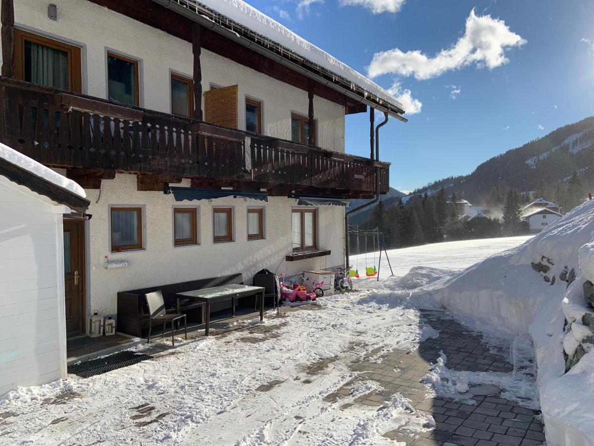 Nockalm Cottage Bad Kleinkirchheim Exterior photo