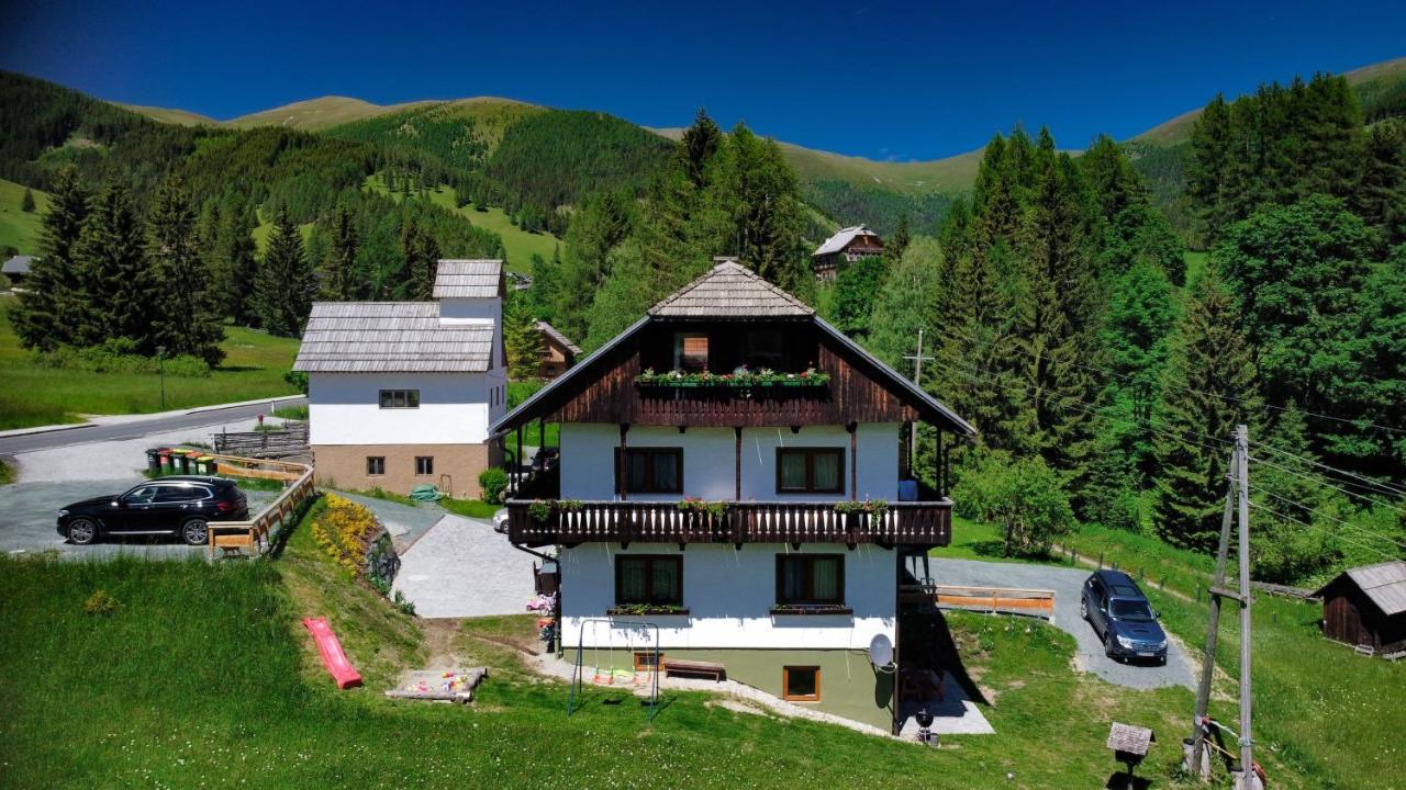 Nockalm Cottage Bad Kleinkirchheim Exterior photo